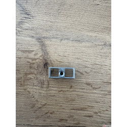 Gache 2 trous pour 2 vantaux